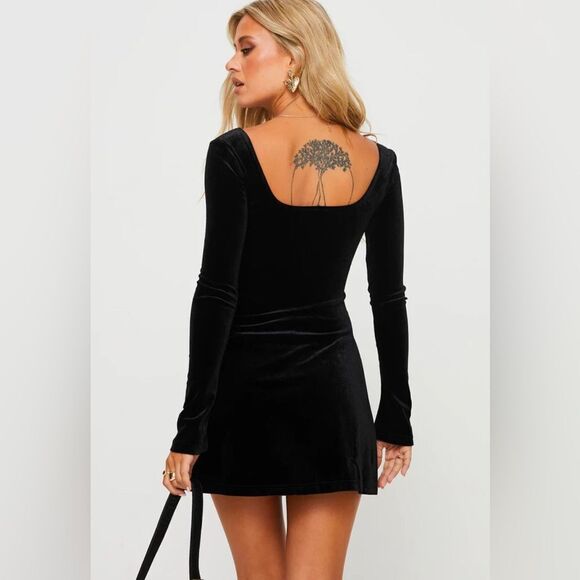 PRINCESS POLLY MAHONEY LONG SLEEVE MINI DRESS BLACK NEW w/ Tag - Picture 4 of 6